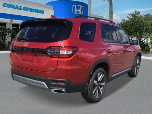 2025 Honda Pilot Touring