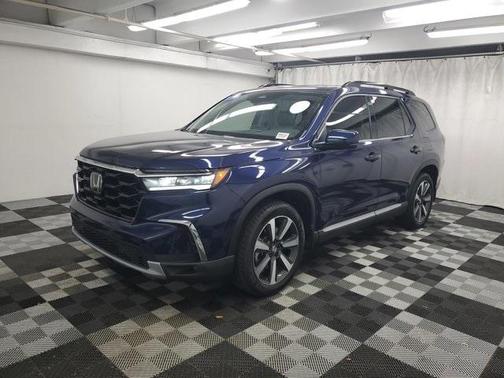 2024 Honda Pilot Touring