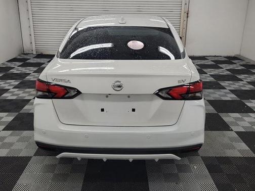 2021 Nissan Versa 1.6 SV