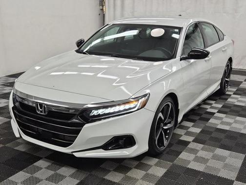 2022 Honda Accord Sport SE