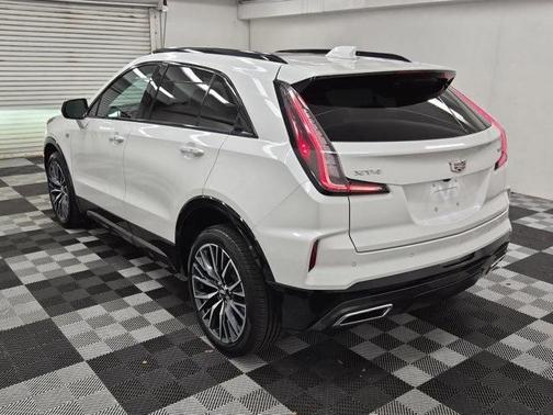 2024 Cadillac XT4 Sport