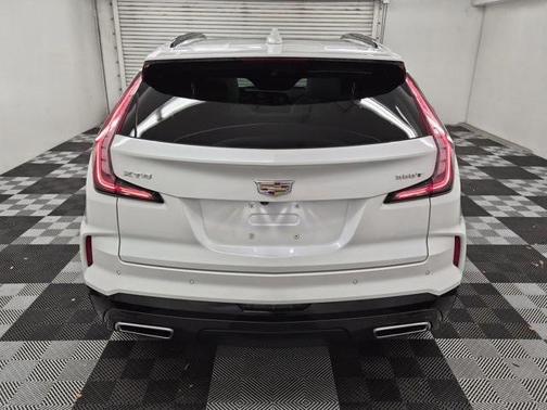 2024 Cadillac XT4 Sport