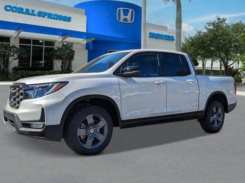 Platinum White Pearl 2026 Honda Ridgeline TrailSport