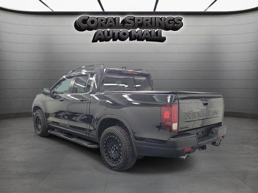 Gray 2024 Honda Ridgeline RTL