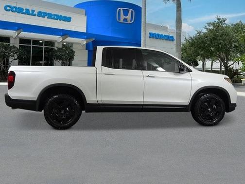 2025 Honda Ridgeline Black Edition