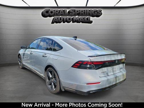 2023 Honda Accord Hybrid Sport-L