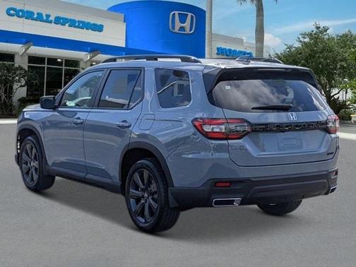 2025 Honda Pilot Sport