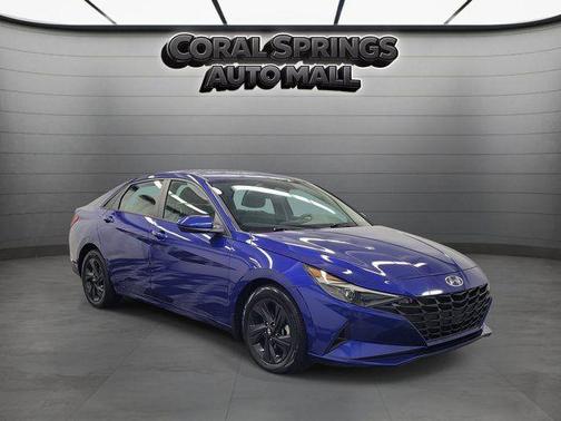 Intense Blue 2022 Hyundai ELANTRA SEL