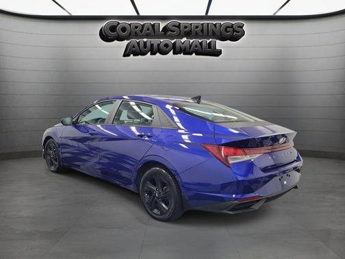 Intense Blue 2022 Hyundai ELANTRA SEL