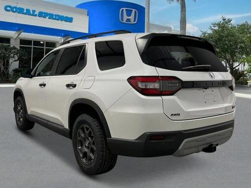 2025 Honda Pilot TrailSport