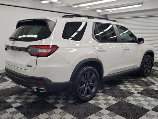 White 2025 Honda Pilot Sport