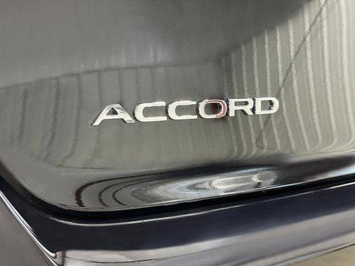 Still Night Pearl 2026 Honda Accord SE