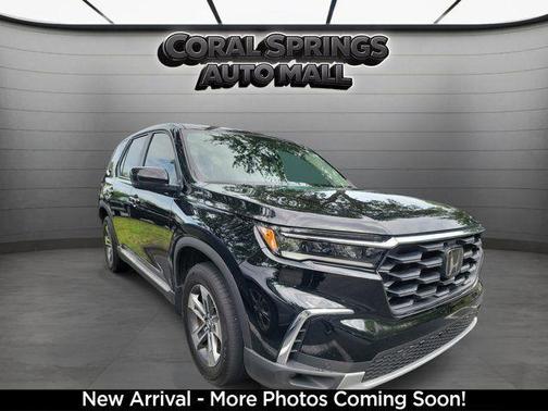 Black 2024 Honda Pilot EX-L 7-Passenger