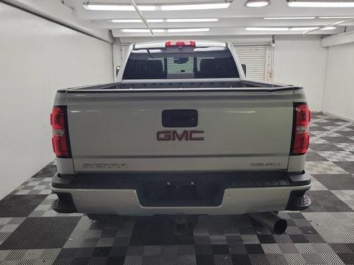 2018 GMC Sierra 2500 Denali