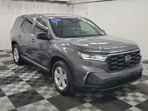 2023 Honda Pilot LX