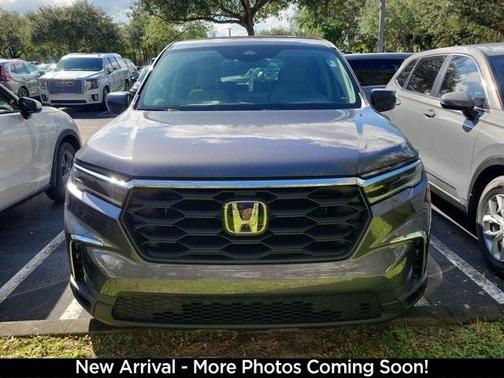 2023 Honda Pilot LX