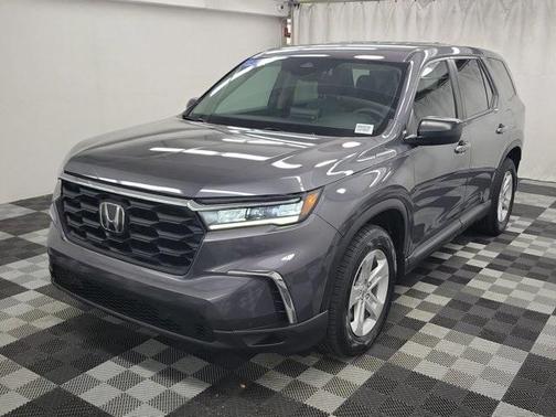 2023 Honda Pilot LX