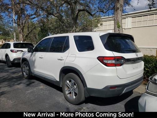 2024 Honda Pilot EX-L 7-Passenger