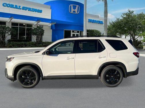 Platinum White Pearl 2026 Honda Pilot Black Edition