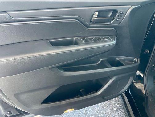 Black 2023 Honda Odyssey Sport