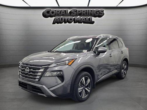 2025 Nissan Rogue SL