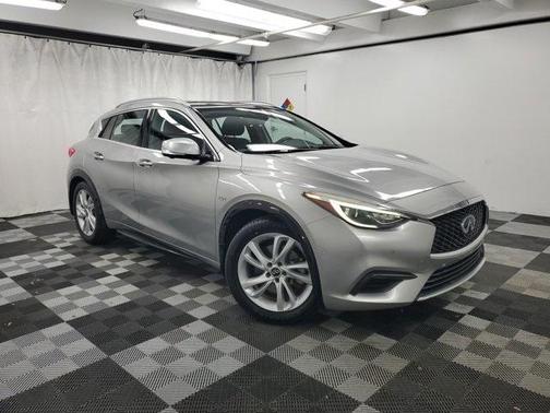 2019 INFINITI QX30 Luxe