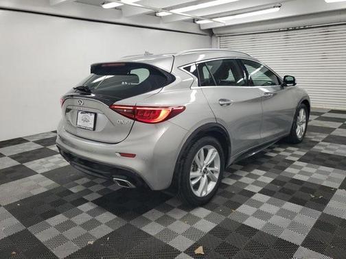 2019 INFINITI QX30 Luxe