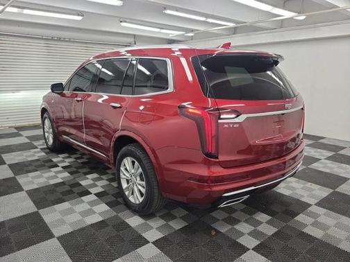 2024 Cadillac XT6 Luxury FWD