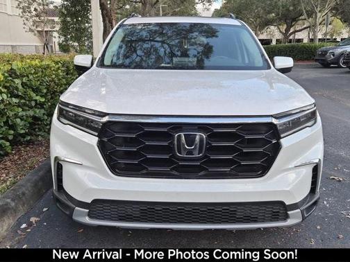2023 Honda Pilot Touring
