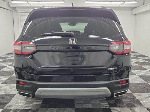 Black 2025 Honda Pilot Touring