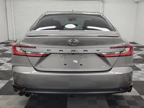 Metal 2025 Toyota Camry SE