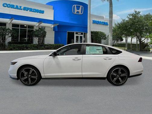 Platinum White Pearl 2026 Honda Accord Hybrid Sport