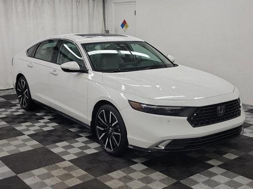2024 Honda Accord Hybrid Touring