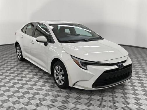 2024 Toyota Corolla Hybrid LE