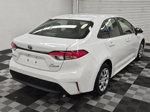 2024 Toyota Corolla Hybrid LE