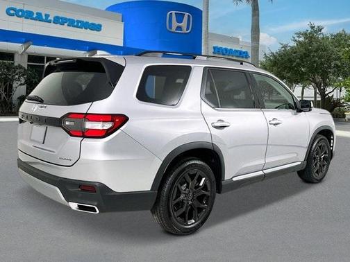 2025 Honda Pilot Touring+