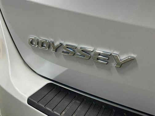 Platinum White Pearl 2026 Honda Odyssey Sport-L