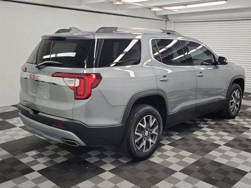 Sterling 2023 GMC Acadia SLE