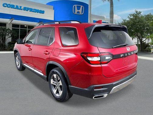 Radiant Red Metallic II 2026 Honda Pilot EX-L