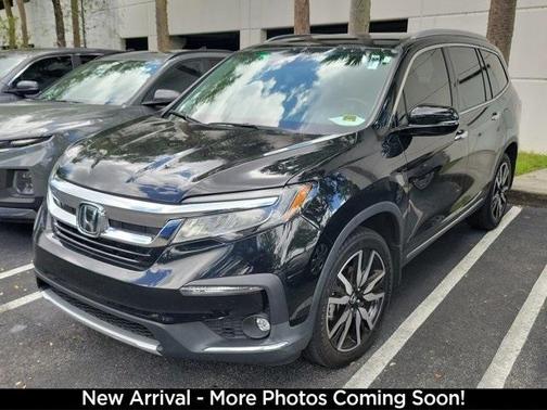2022 Honda Pilot Touring 7-Passenger