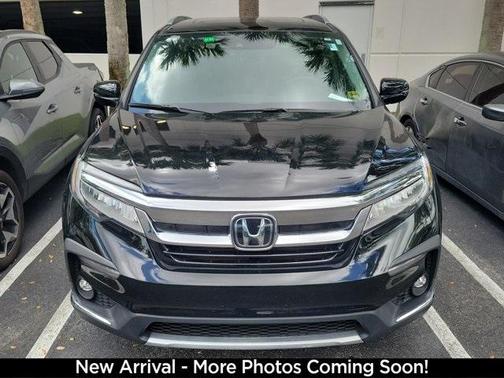 2022 Honda Pilot Touring 7-Passenger