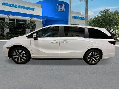 Platinum White Pearl 2026 Honda Odyssey EX-L