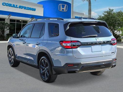 Sonic Gray Pearl 2026 Honda Pilot Sport