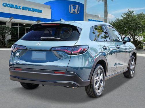 Nordic 2027 Honda HR-V LX