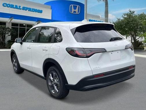2026 Honda HR-V LX