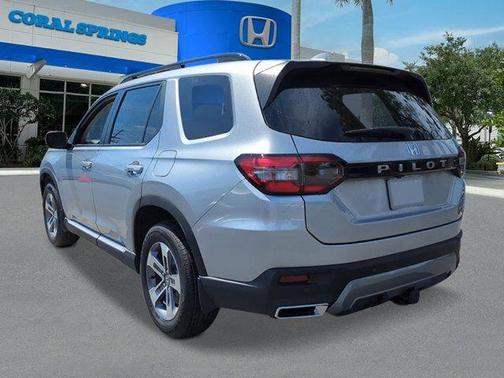 Solar Silver Metallic 2026 Honda Pilot EX-L
