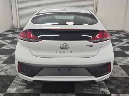 2020 Hyundai IONIQ Hybrid Blue