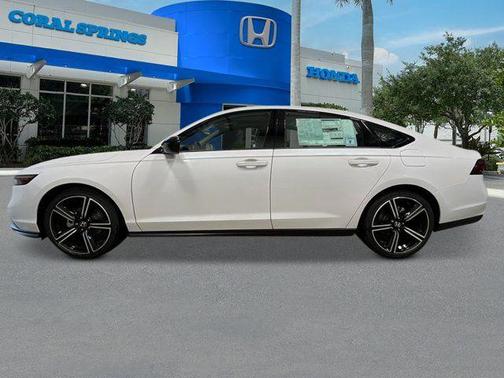 Platinum 2026 Honda Accord SE