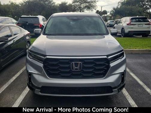 2023 Honda Pilot EX-L 8-Passenger