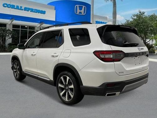 2025 Honda Pilot Elite
